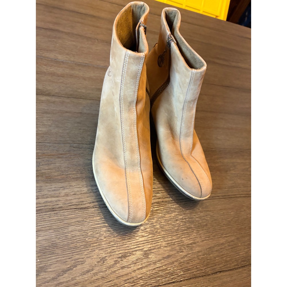 Earthy Timberland Wedge Booties Women 9M Tan Nubuck Leather Side Zip Ankle Boots